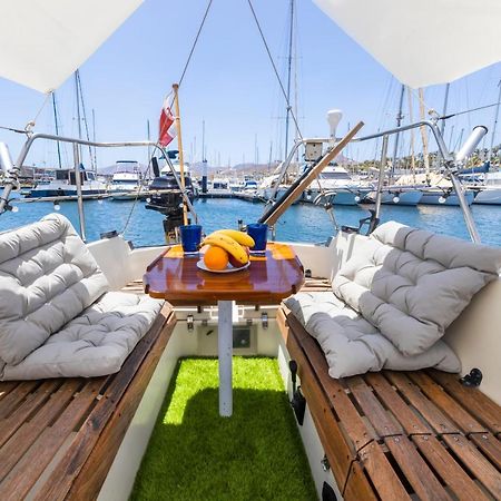 Seaside Chill-Out Stay On A Sail Yacht Puerto Calero Zewnętrze zdjęcie