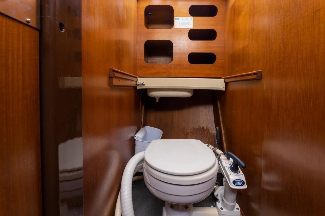 Seaside Chill-Out Stay On A Sail Yacht Puerto Calero Zewnętrze zdjęcie